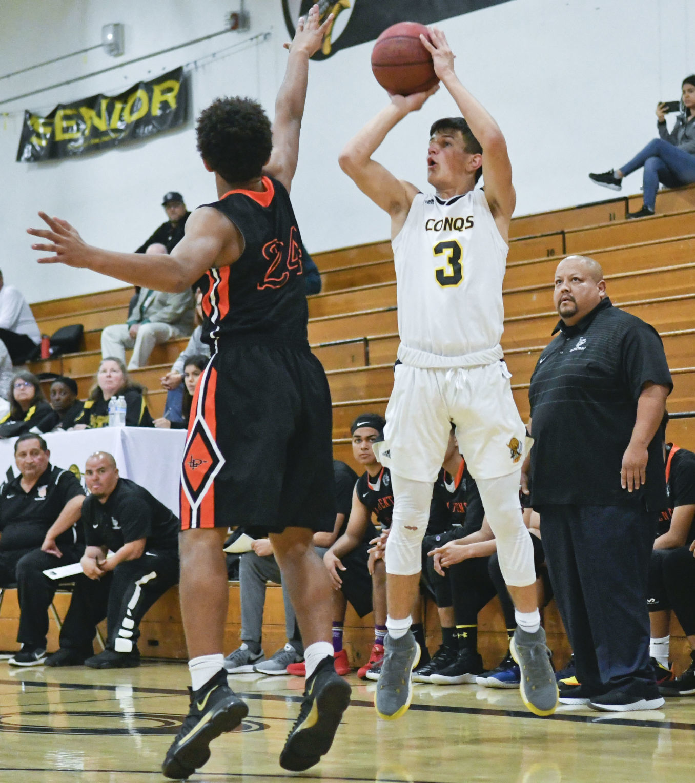 021220 La Puente Cabrillo basketball 09.jpg
